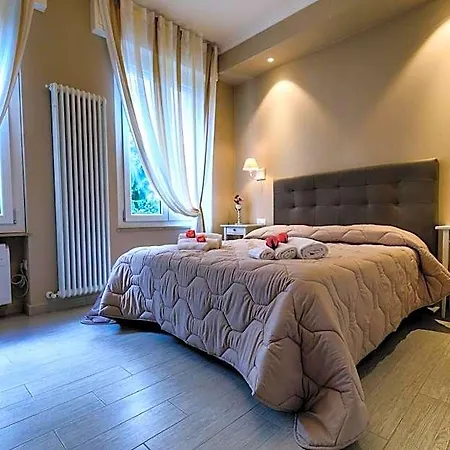 Maison Degli Artisti Bed & Breakfast 4*