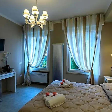 Bed & Breakfast Maison Degli Artisti Ravenna
