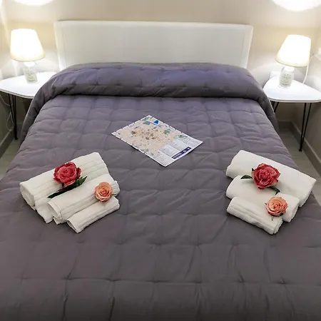 Maison Degli Artisti رافيننا