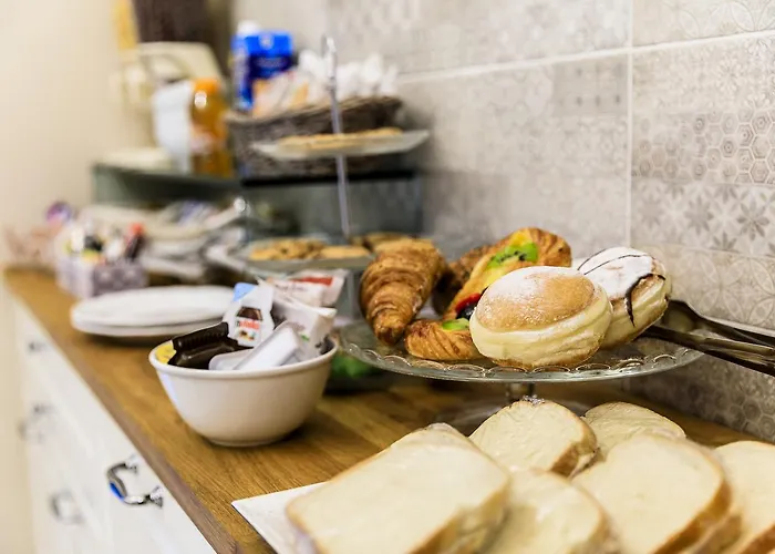 Maison Degli Artisti فندق مبيت وإفطار رافيننا